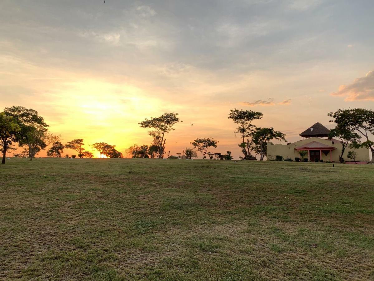 Samuka Island Retreat Villa Jinja Exterior foto